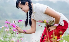 深夜释放你自己草莓视频